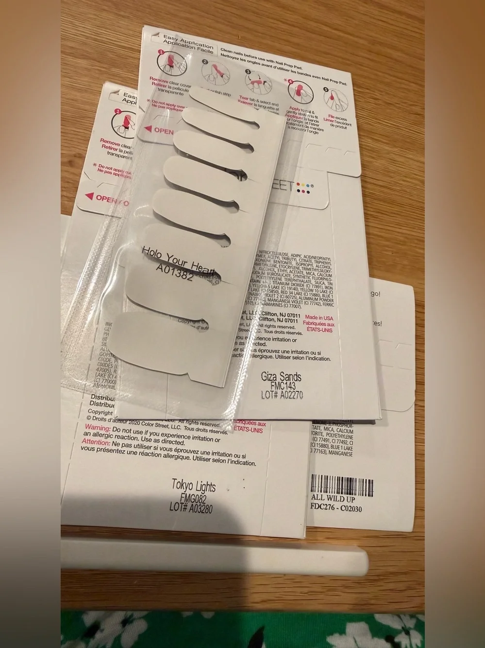 Bundle of 4 mixed MANI Color Street nail wraps
